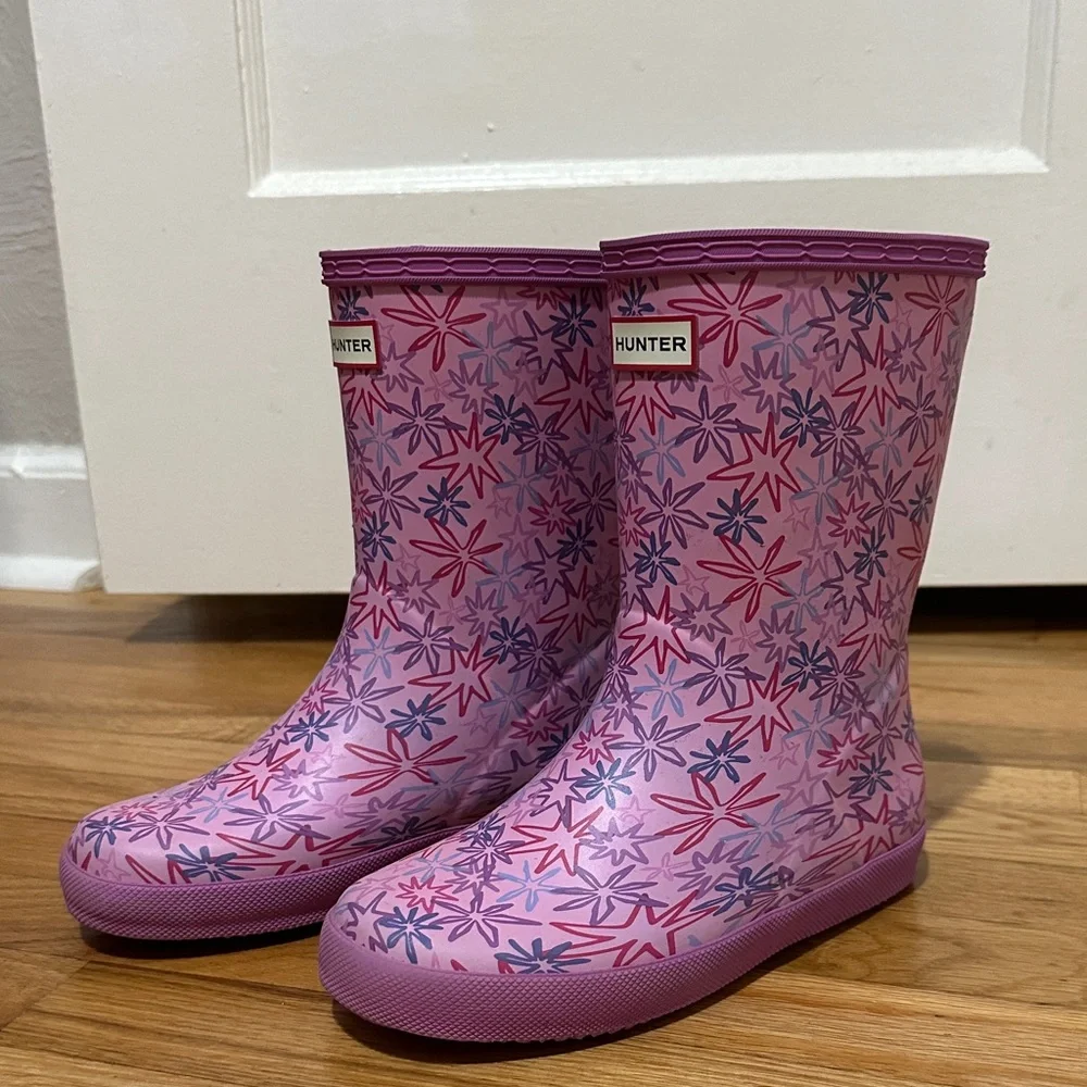 Hunter Kids Purple Star Pattern Rain Boots - Picture 3 of 8